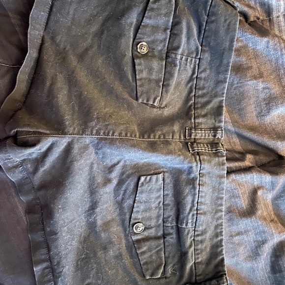 Shorts - Picture 3 of 4